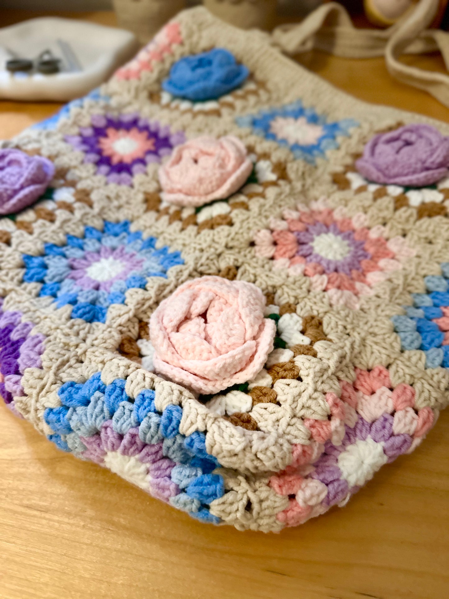 Handmade Camellia Crochet Shoulder Bag